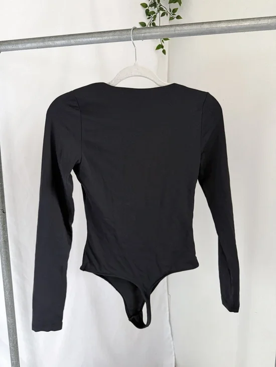 Babaton contour longsleeve bodysuit - Picture 3 of 3